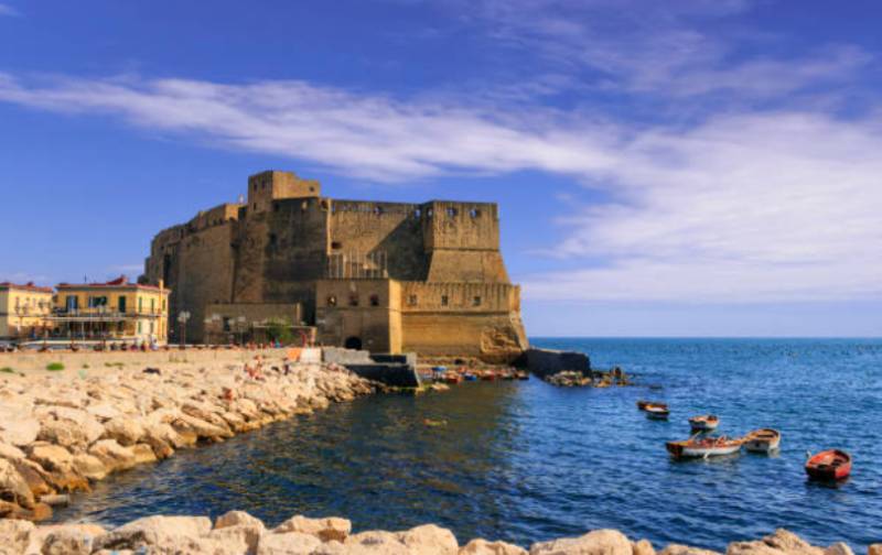 Castel dell’Ovo